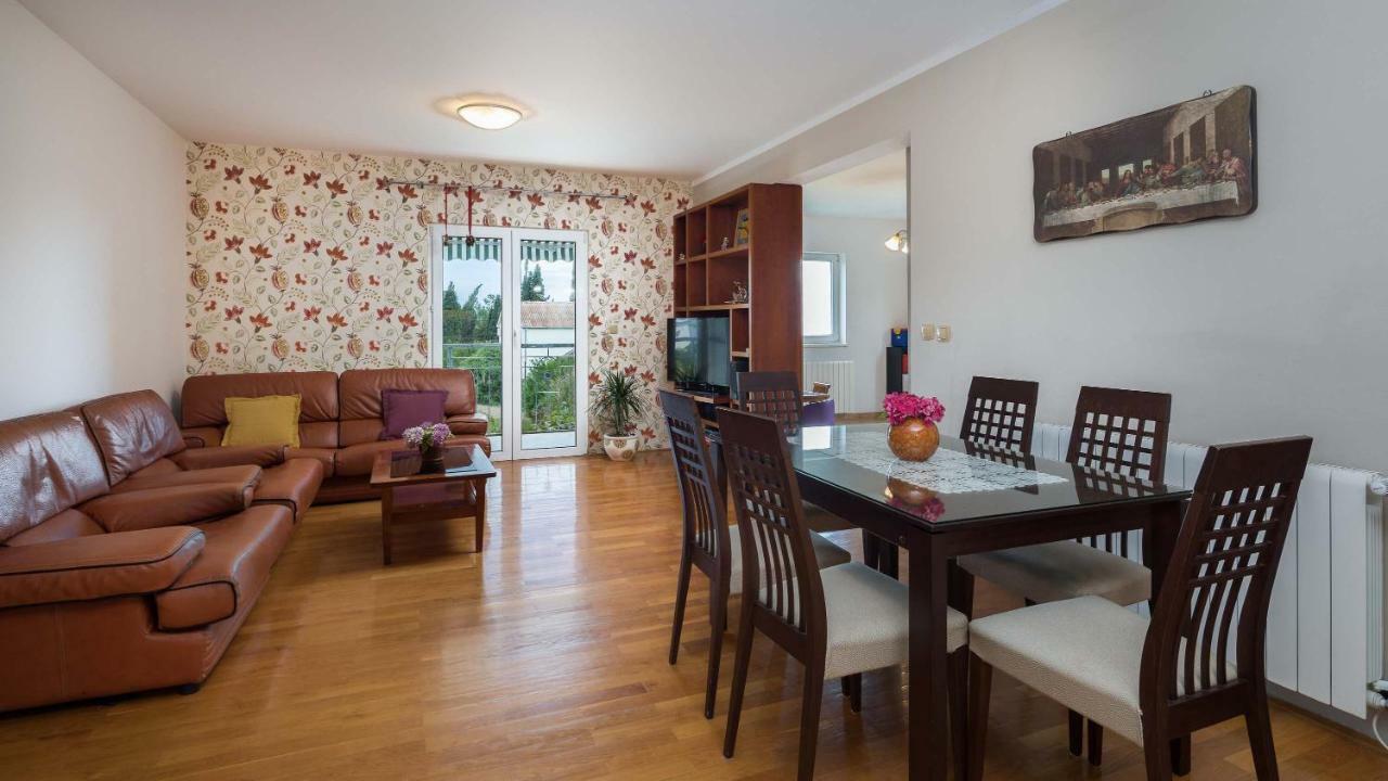 Apartamento Otium Kaštela Exterior foto