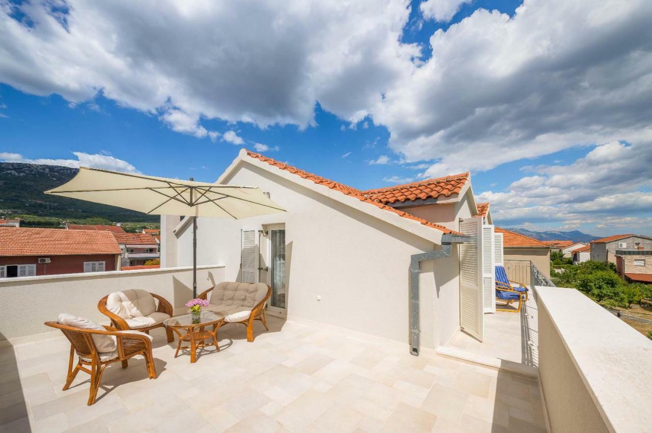 Apartamento Otium Kaštela Exterior foto