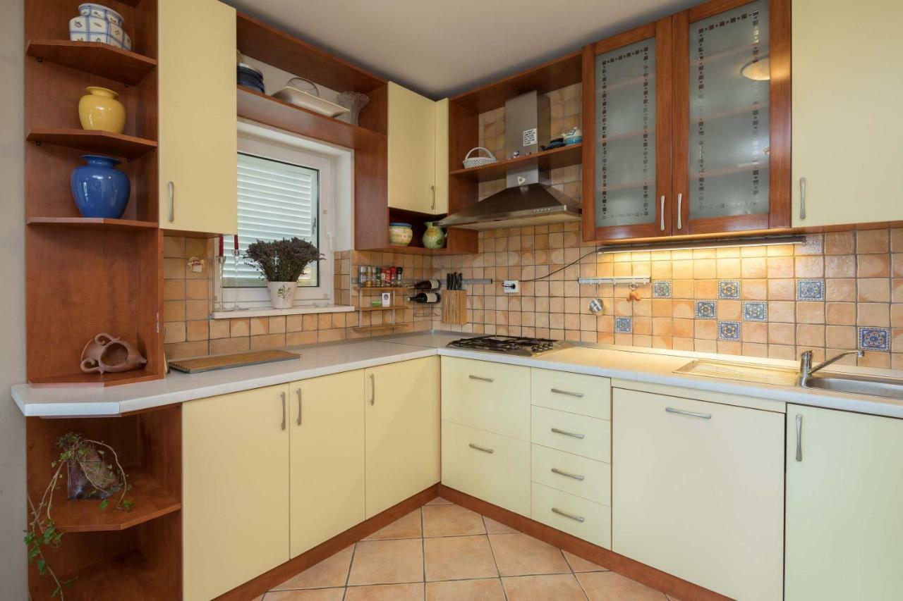 Apartamento Otium Kaštela Exterior foto